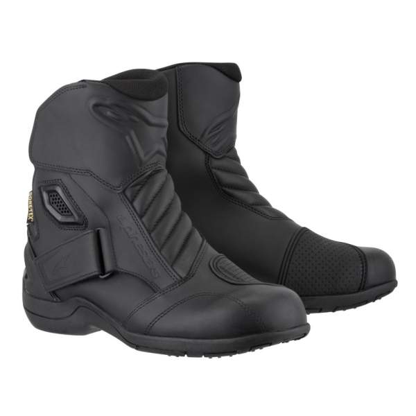 Motorcycle boots  by Alpinestars