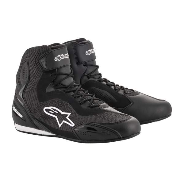 Sports motorcycle shoes  by Alpinestars