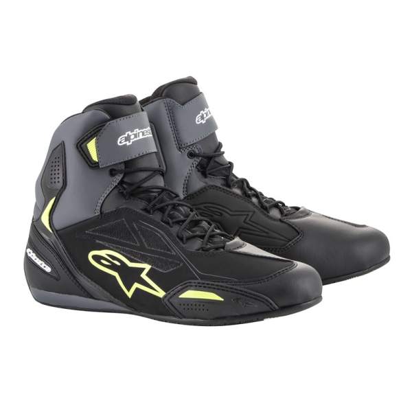 Motorcycle shoes  by Alpinestars