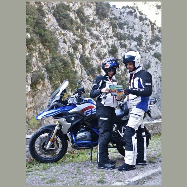 Motorjassen Rev'it! Sand 4