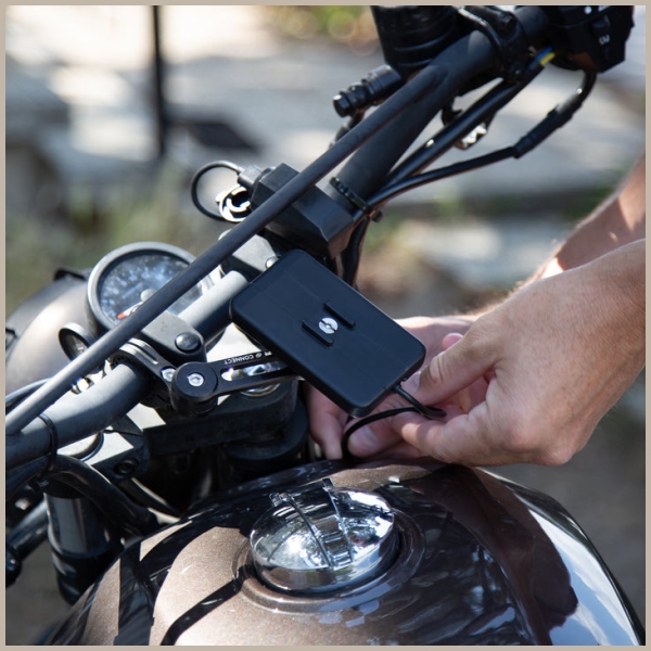 GPS / GSM SP Moto SP Moto WL Charging Mod Iphone